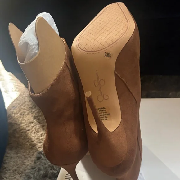 Nine West Heeled Boots - Picture 5 of 11